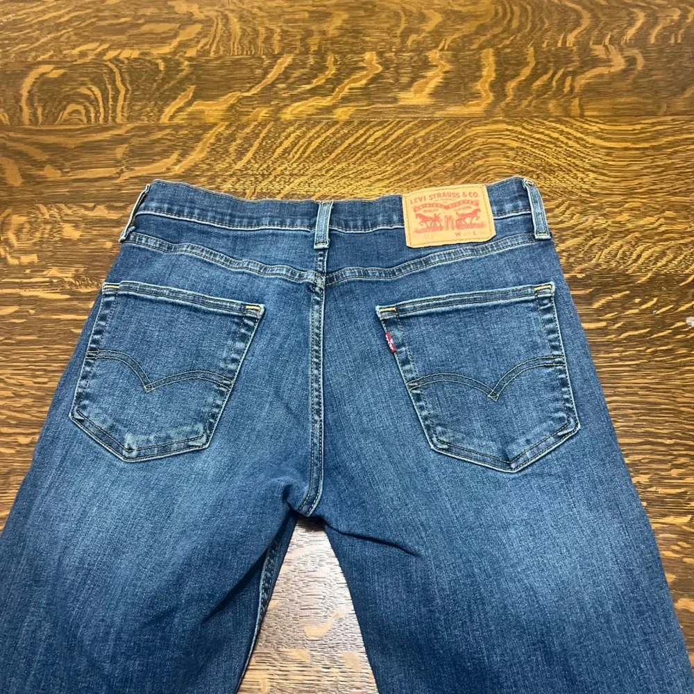 Levis levi 511